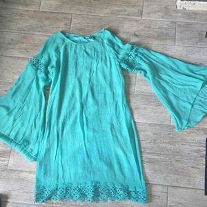 Wrangler Turquoise Scoop Neck Top